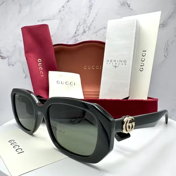 New Gucci Sunglasses - Picture 3 of 16
